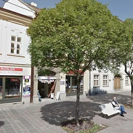 2 Room Flat Hlavna Kosice With Parking Exterior photo