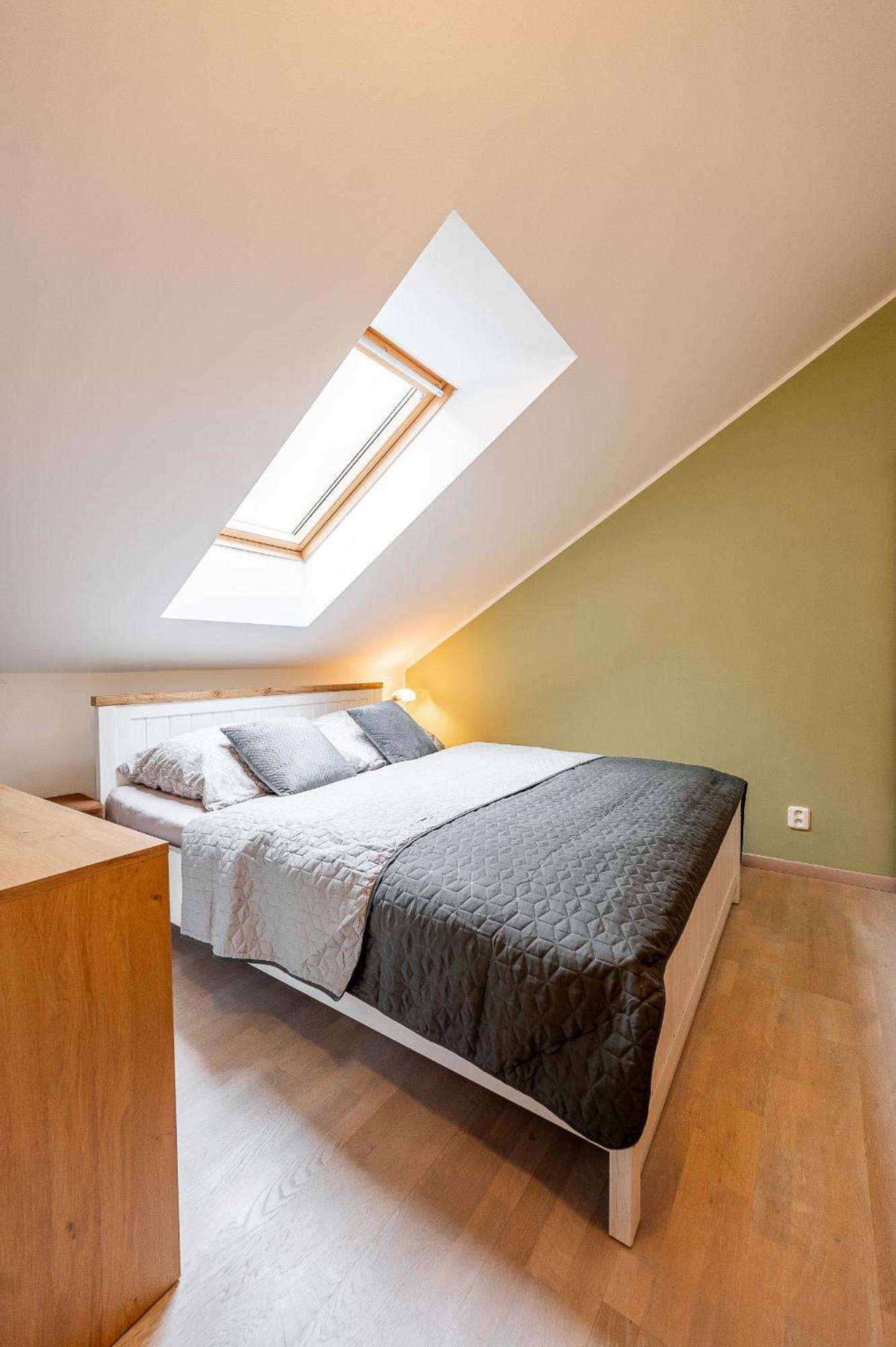 Апартаменти 2 Flat Hlavna With Parking *