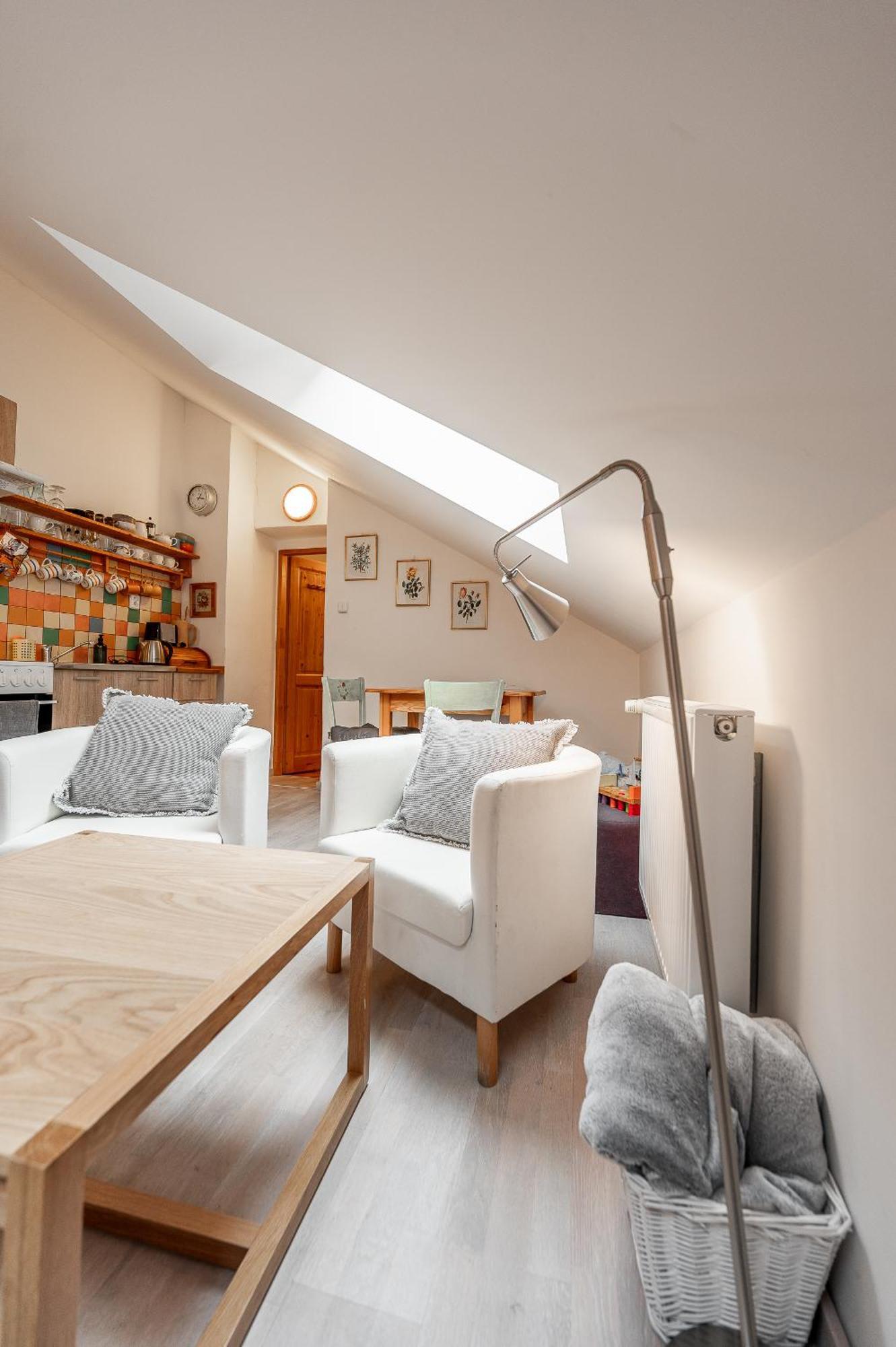 2 Flat Hlavna With Parking Апартаменти Кошице