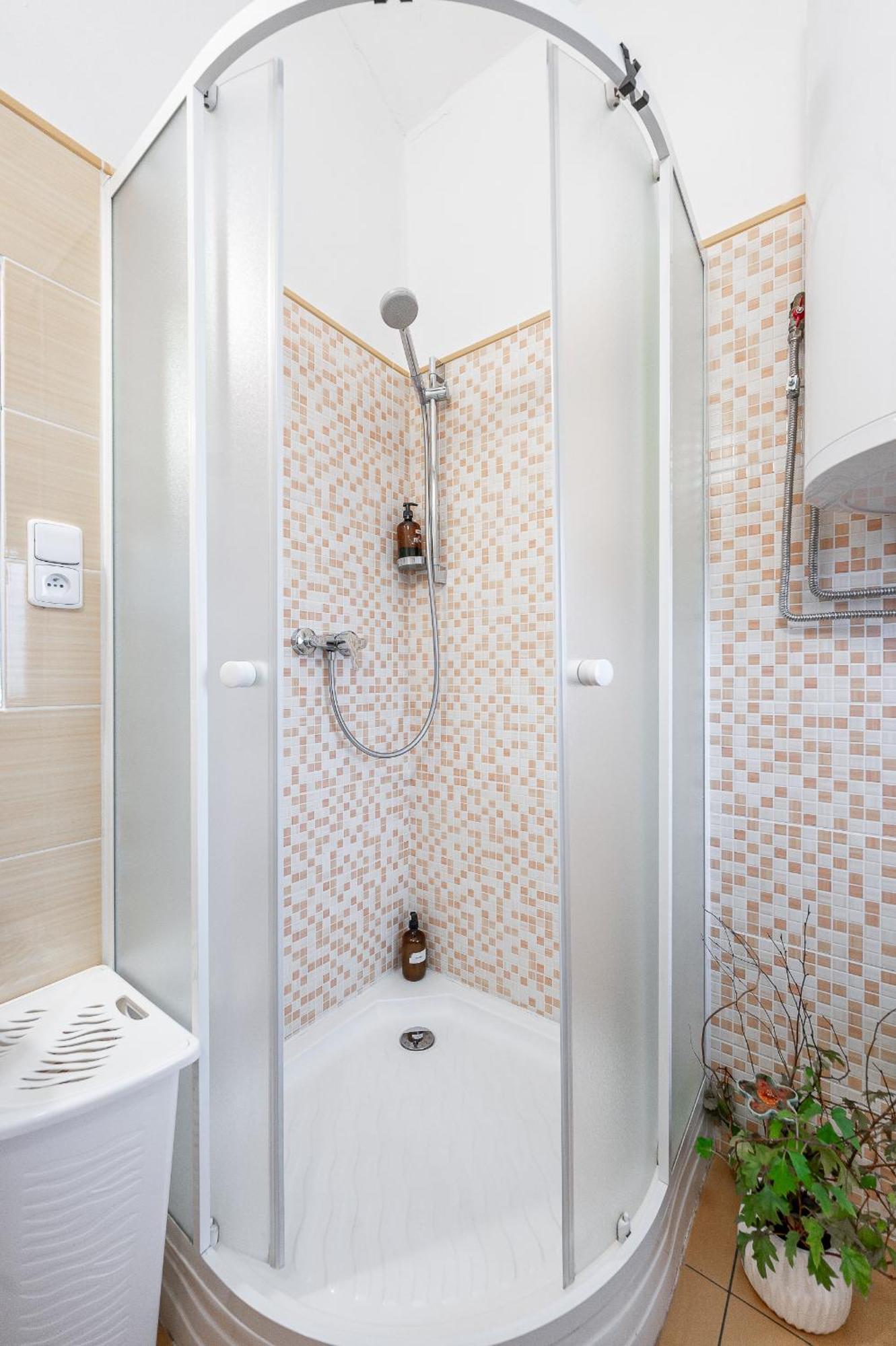 2 Flat Hlavna With Parking Апартаменти Кошице